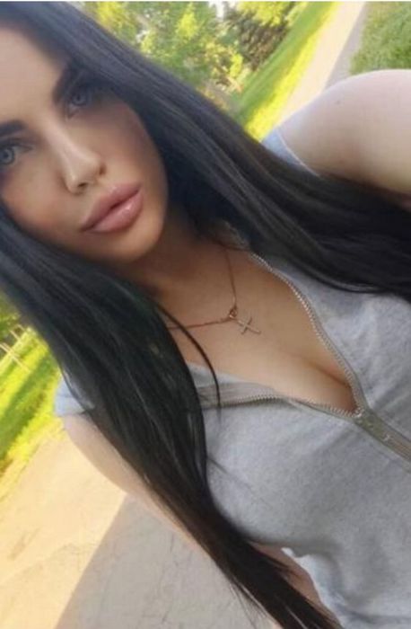 Где вызвать девушку без «настроения на общение»: интим-досуг на максимуме наслаждения